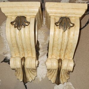 Elegant Cream and Gold Wall Corbels For Curtains Victorian Style.. NEW! 8" Tall